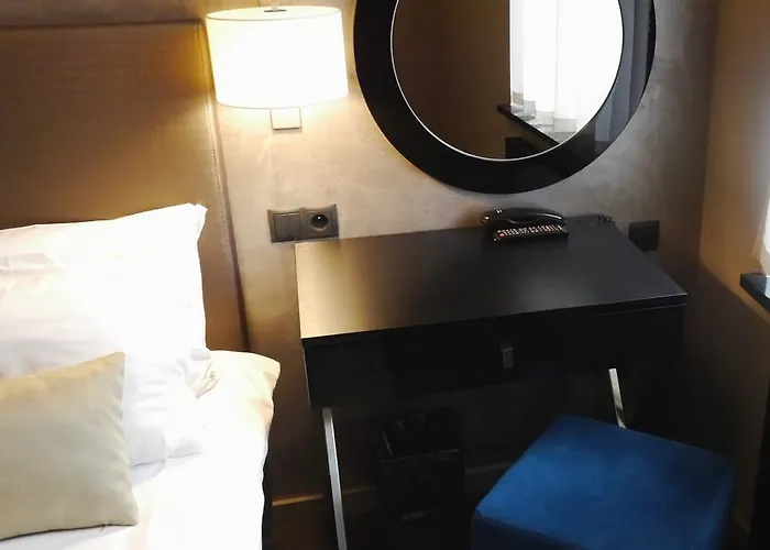 Medusa Old Town Aparthotel