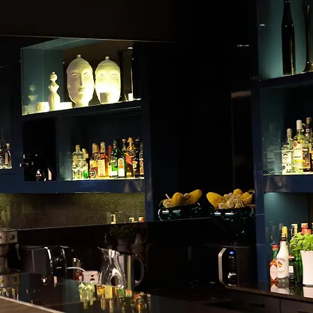 Medusa Old Town Apartahotel