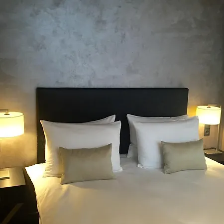 Medusa Old Town 4*