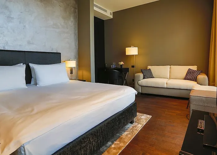 Medusa Old Town Aparthotel 4*