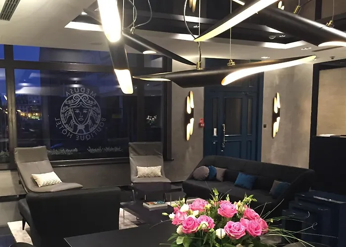 Apartahotel Medusa Old Town 4*