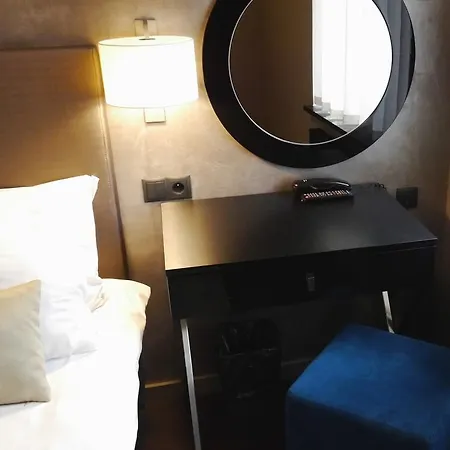 Medusa Old Town Aparthotel